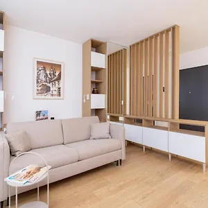 Studio With Ac Czarnowiejska By Renters Apartament