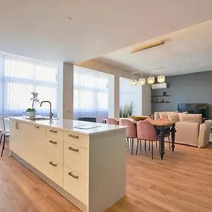 https://marques-pombal-apartment.hotels-lisbon-portugal.com